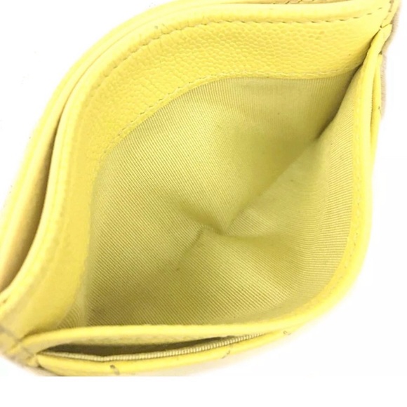 CHANEL Limited Edition Yellow Quilted Card Wallet - Picture 5 of 10